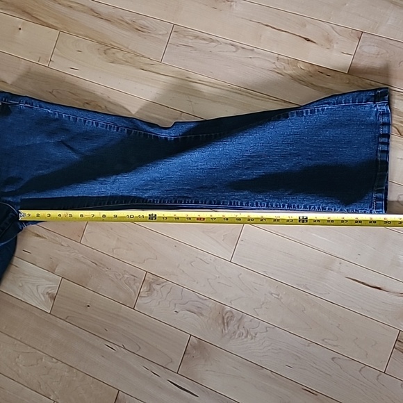 Thyme maternity women's size large jeans - Picture 5 of 5